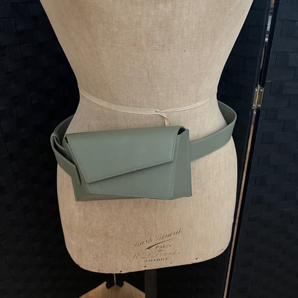 Belt bag - Picture 2 of 4